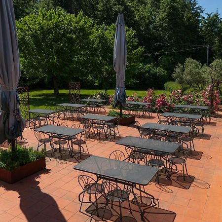 Locanda La Valle Кастелнуово Магра Екстериор снимка