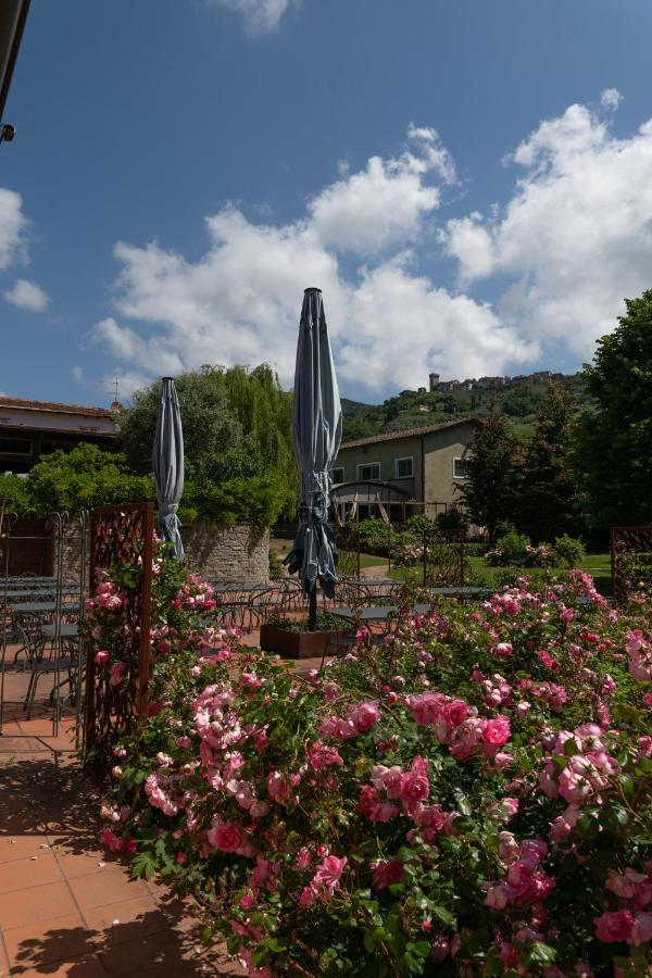Locanda La Valle Кастелнуово Магра Екстериор снимка
